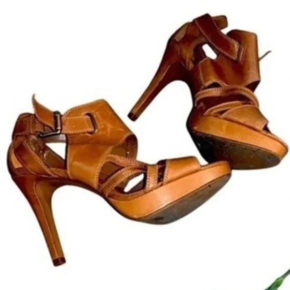 Vintage Arezzo Leather Strappy Heels‎ Sandals Open Toe Buckle Up Brown - Picture 2 of 4